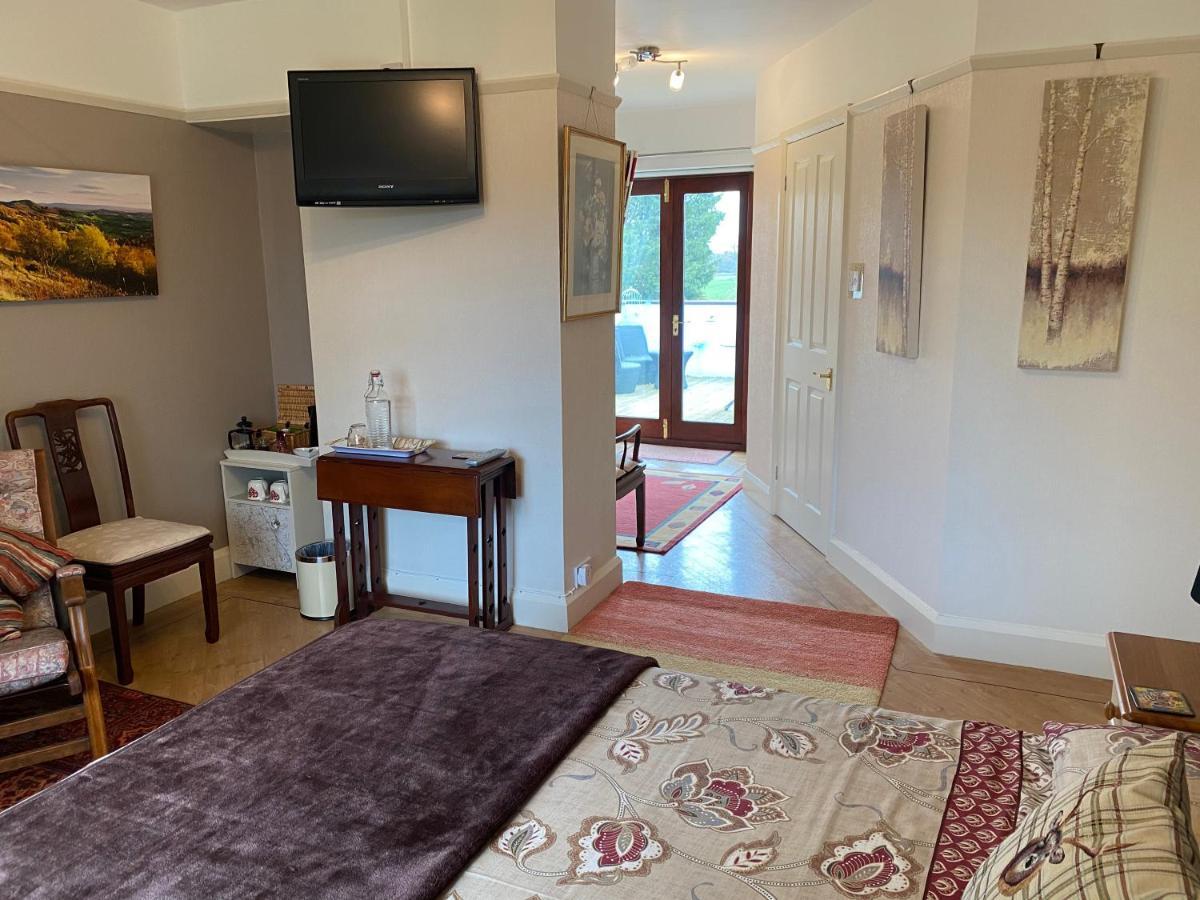 Orchard Side Bed And Breakfast Hanley Swan Exterior photo